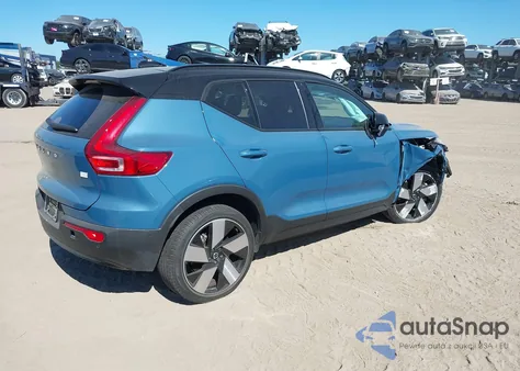 2024 Volvo Xc40 Recharge Pure Electric Twin Ultimate z USA, uszkodzony, nr VIN YV4ER3XMXR2240824